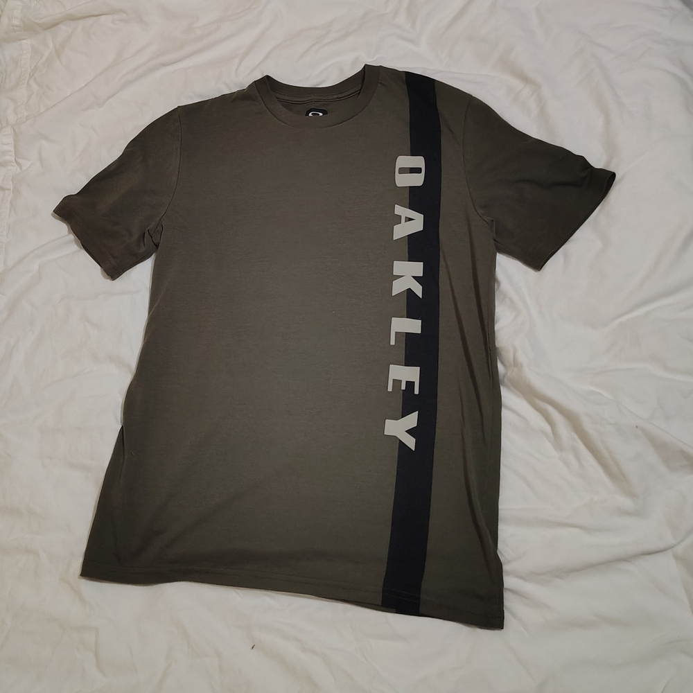 Oakley Men's Dark Olive Graphic Tee